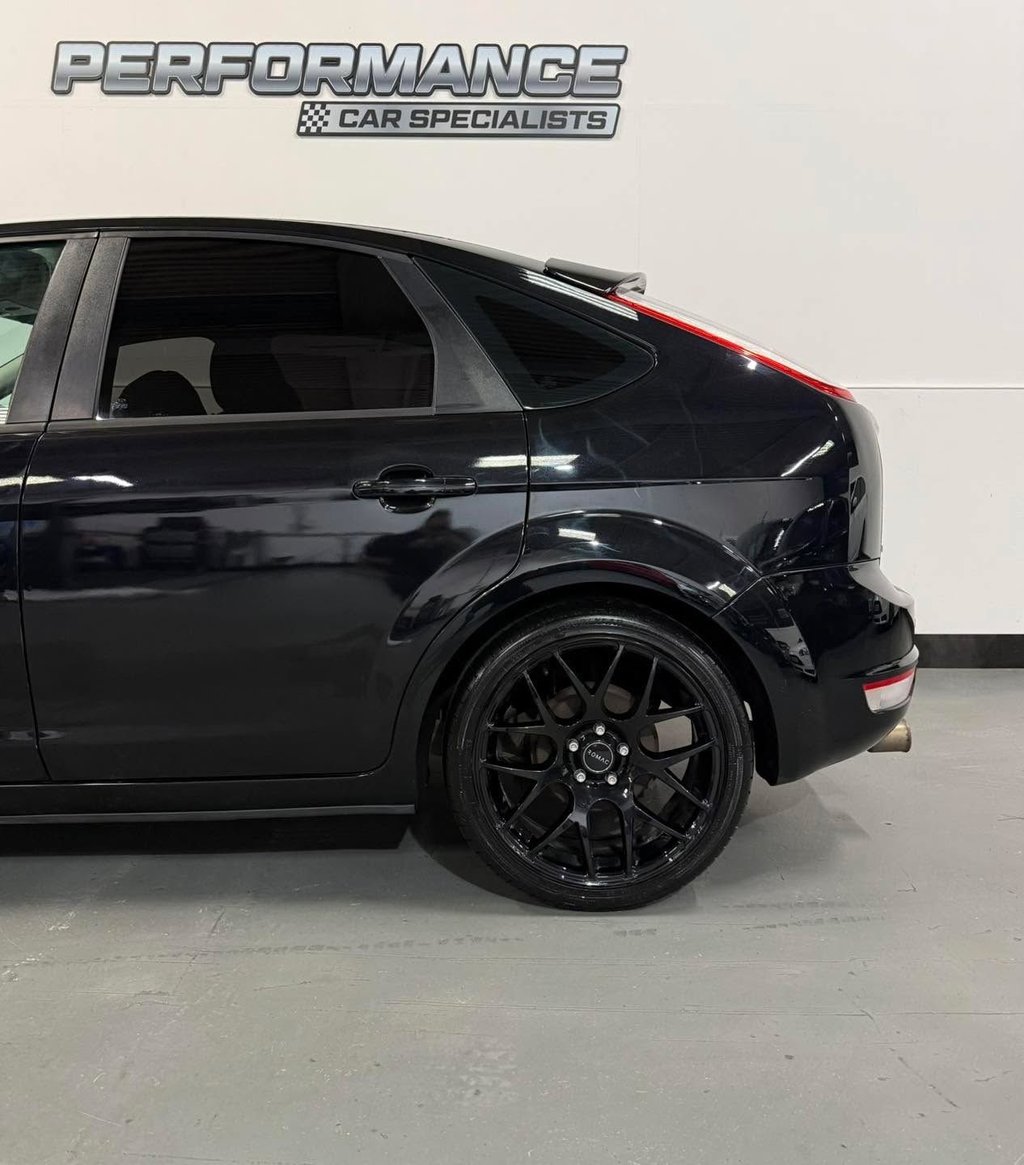 Used Ford Focus 2011 for sale - 77263646: Photo 3