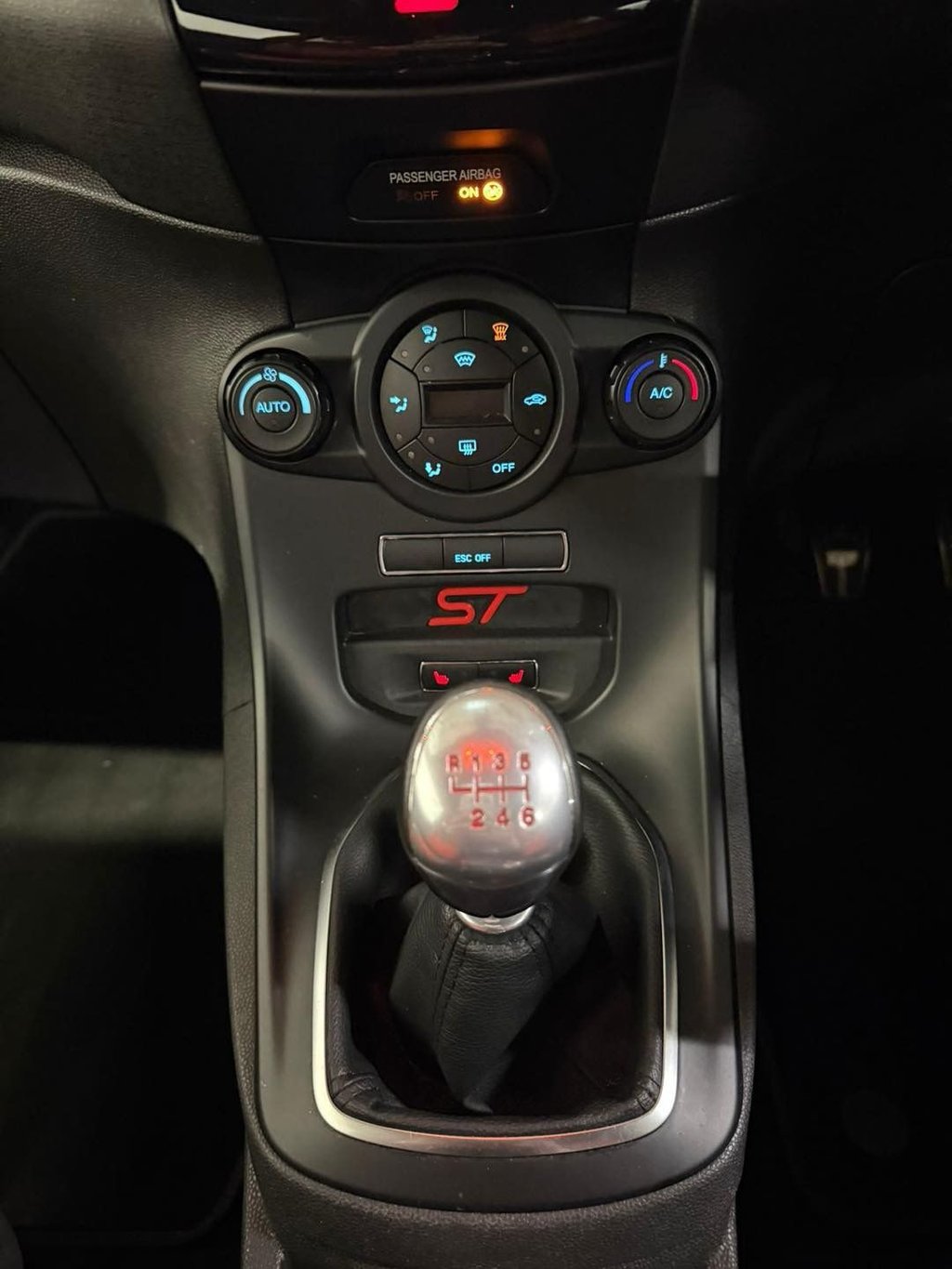 Used Ford Fiesta 2017 for sale - 77498442: Photo 24