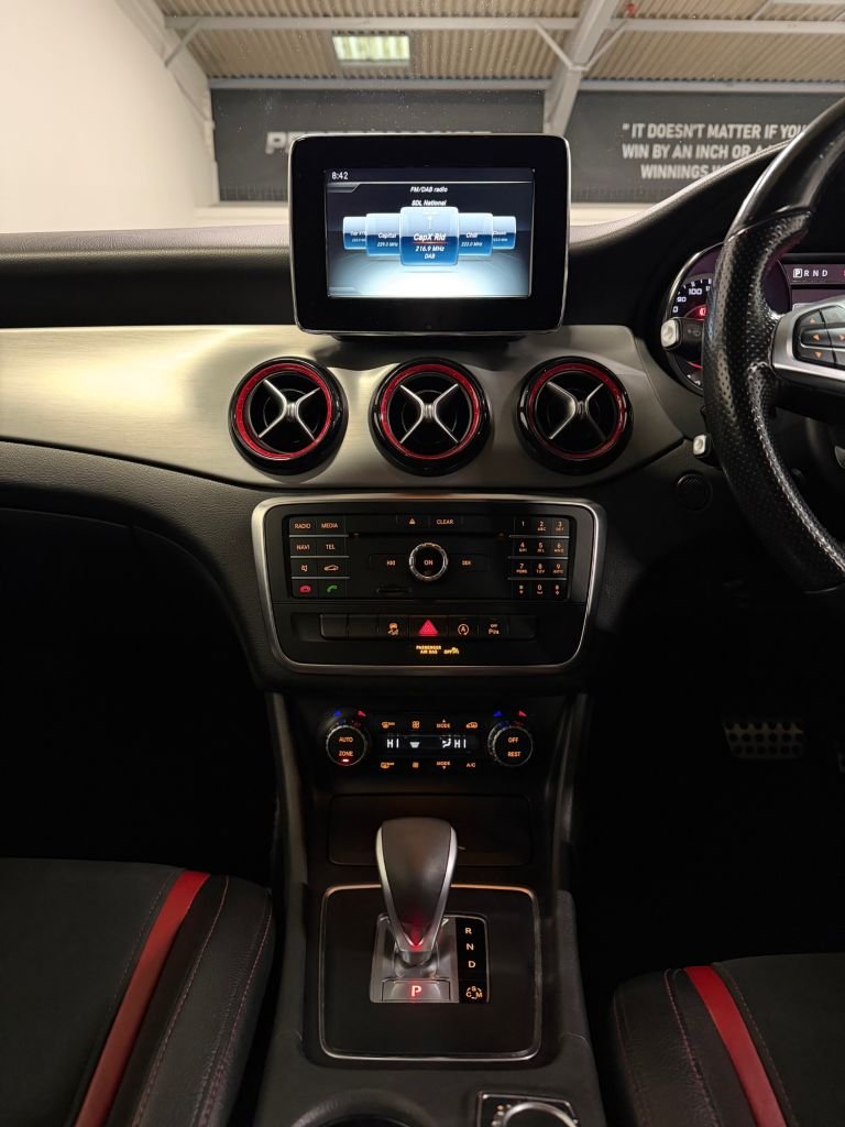 Used Mercedes-Benz CLA 2015 for sale - 77139358: Photo 25