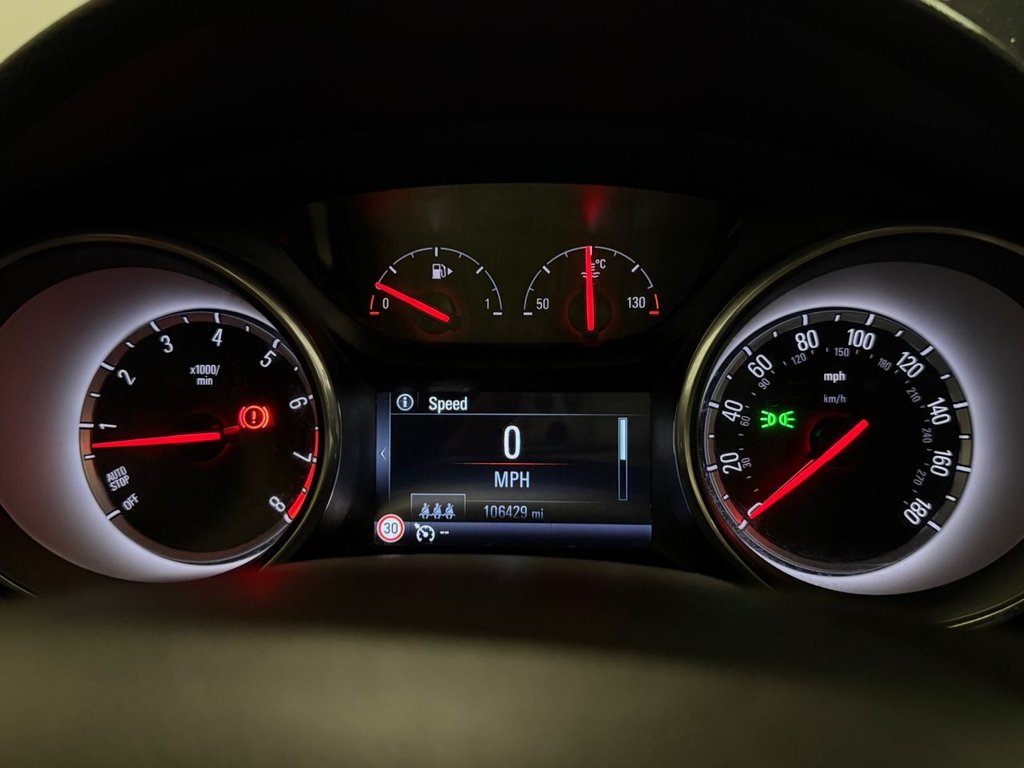 Used Vauxhall Astra 2018 for sale - 77038028: Photo 32