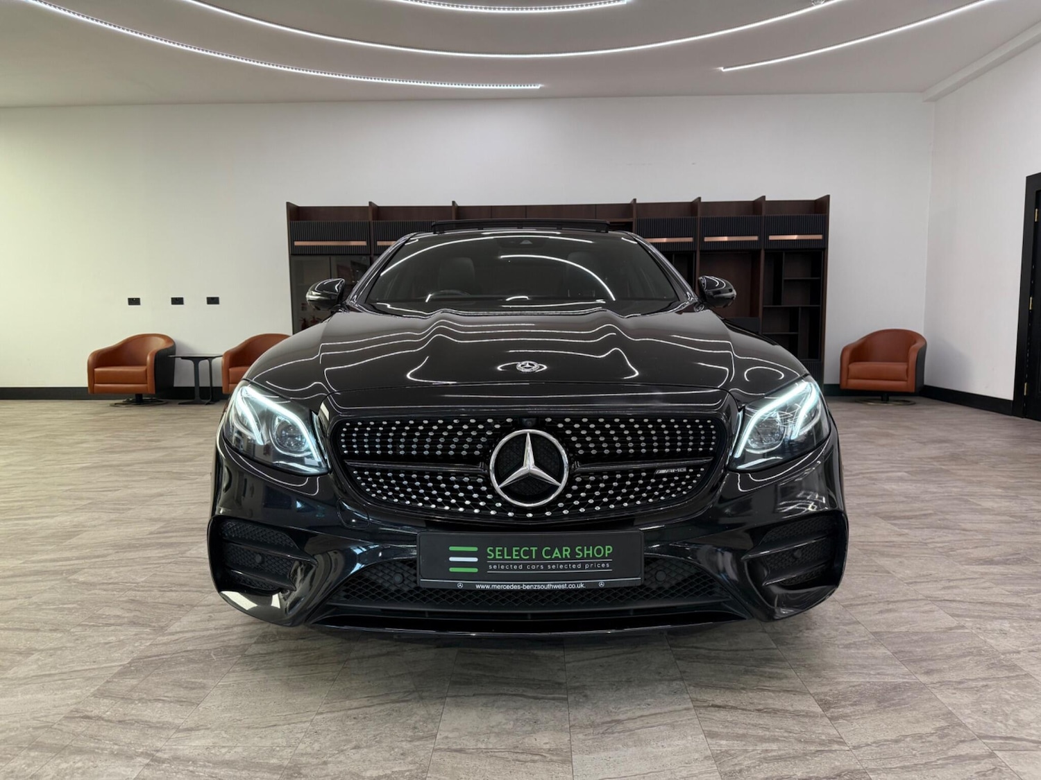 Used Mercedes-Benz E-Class 2018 for sale - 76084166: Photo 2