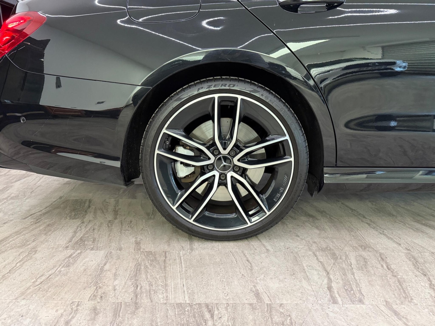 Used Mercedes-Benz E-Class 2018 for sale - 76084166: Photo 9