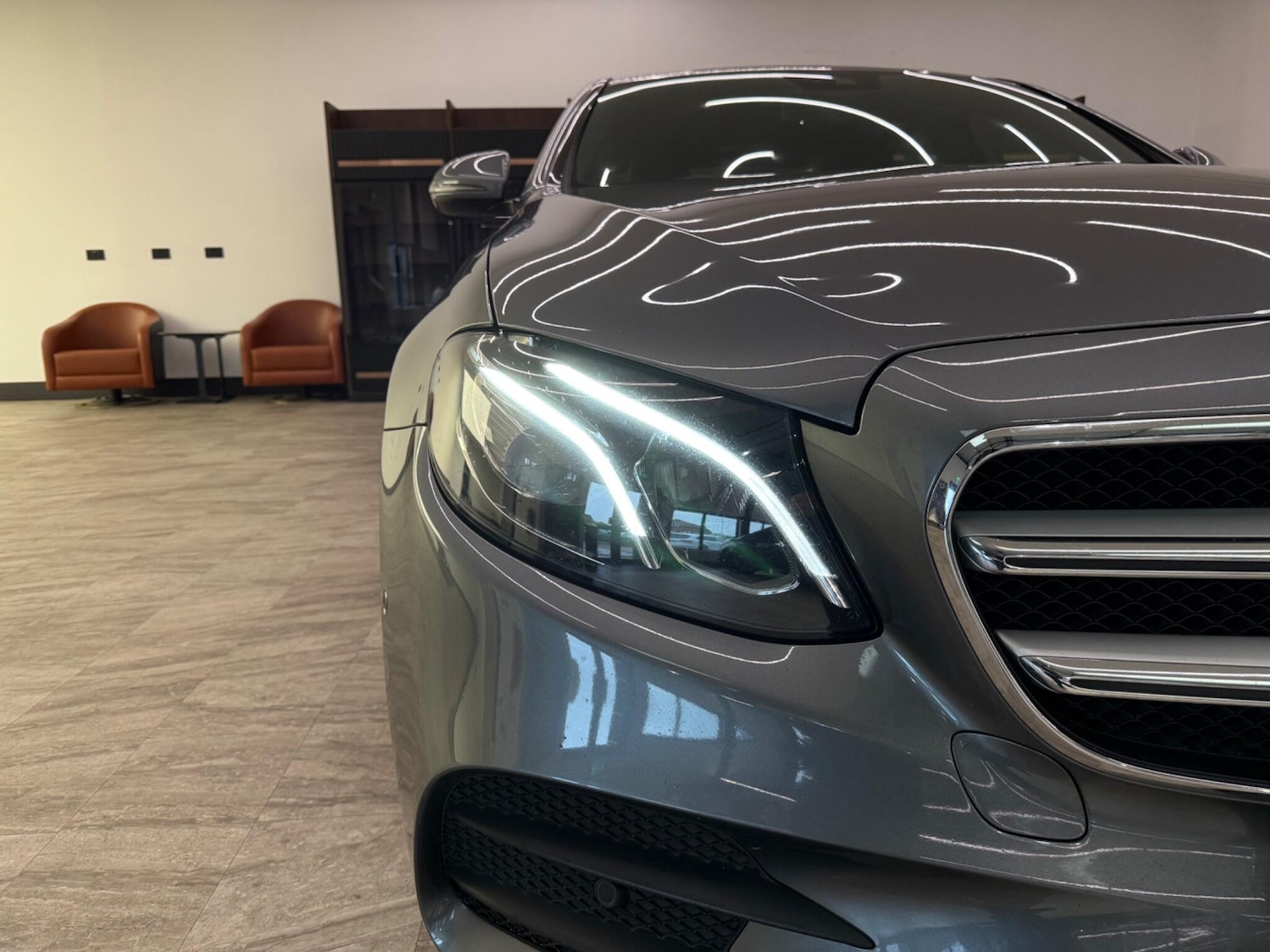 Used Mercedes-Benz E Class 2017 for sale - 76498922: Photo 11