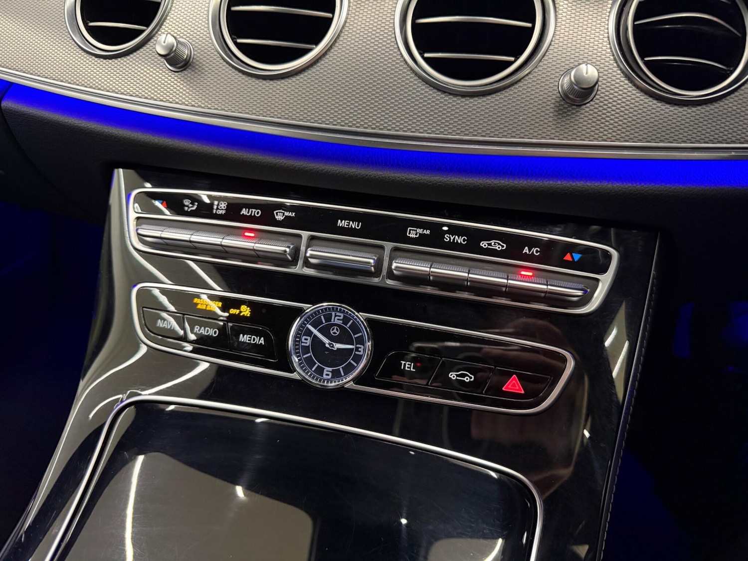 Used Mercedes-Benz E Class 2017 for sale - 76498922: Photo 28