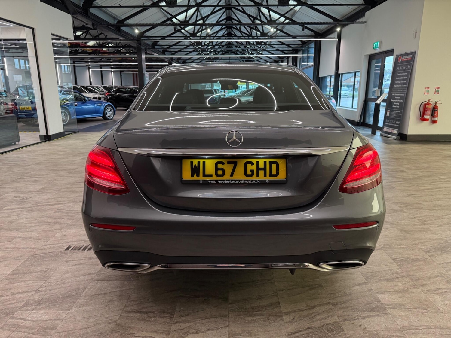 Used Mercedes-Benz E Class 2017 for sale - 76498922: Photo 6