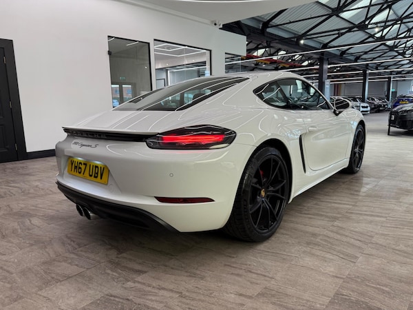 Used Porsche 718 Cayman 2017 for sale - 76084564: Photo 7