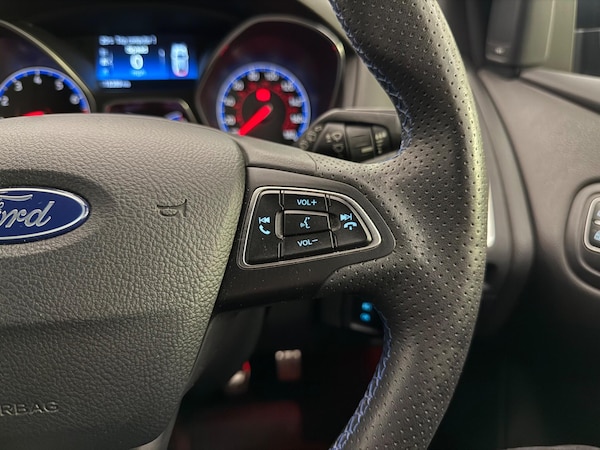 Used Ford Focus 2017 for sale - 76109208: Photo 21