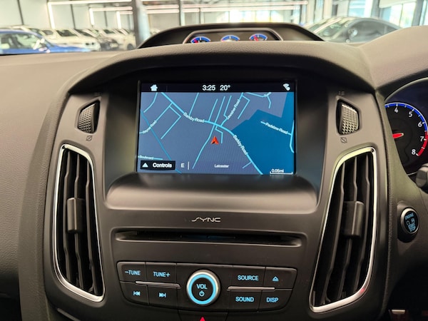 Used Ford Focus 2017 for sale - 76109208: Photo 26