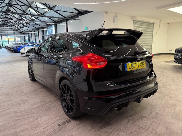 Used Ford Focus 2017 for sale - 76109208: Photo 5