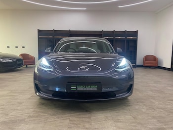 Used Tesla Model 3 2019 for sale - 75023878: Photo
