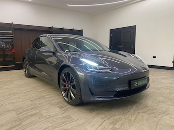 2019 (69) - (Dual Motor) Performance Auto 4WDE 4dr (Performance Upgrade)