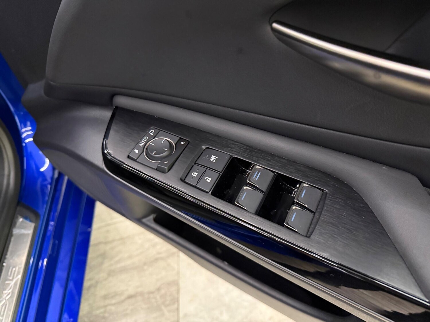 Used Lexus ES 2022 for sale - 76083940: Photo 39