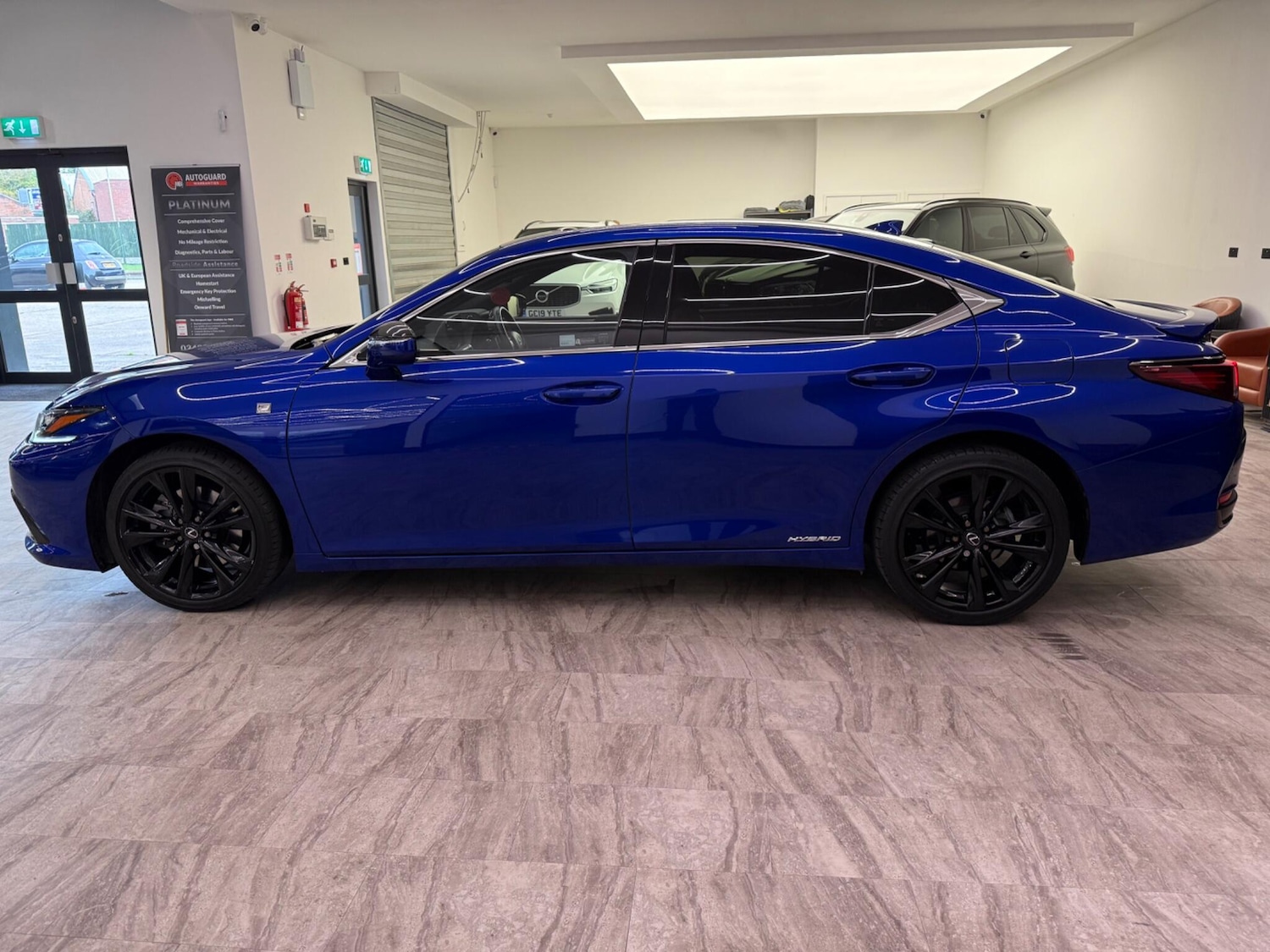 Used Lexus ES 2022 for sale - 76083940: Photo 4