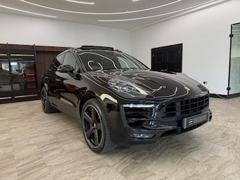 2017 (66) - 3.0T V6 GTS PDK 4WD Euro 6 (s/s) 5dr