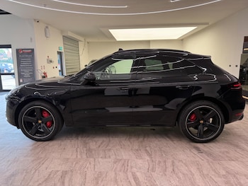 Used Porsche Macan 2017 for sale - 76137967: Photo