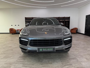 Used Porsche Cayenne 2019 for sale - 75916168: Photo