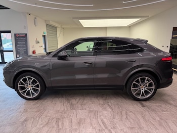 Used Porsche Cayenne 2019 for sale - 75916168: Photo