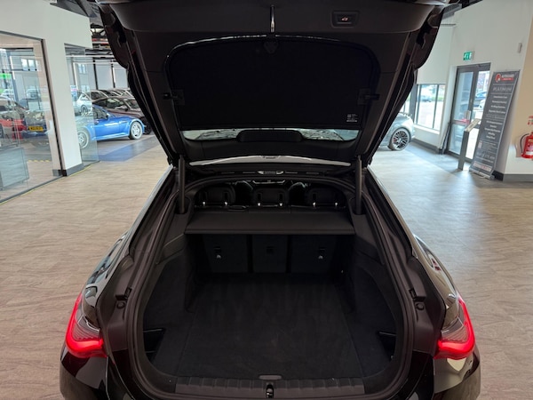 Used BMW i4 2022 for sale - 76215538: Photo 39