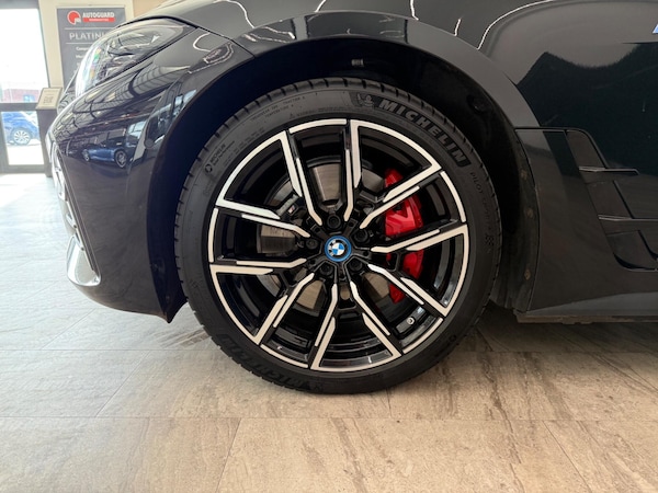 Used BMW i4 2022 for sale - 76215538: Photo 9