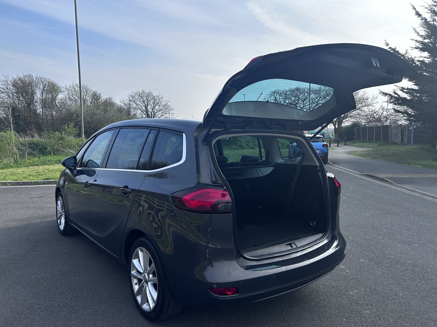 Used Vauxhall Zafira 2015 for sale - 77991733: Photo 19