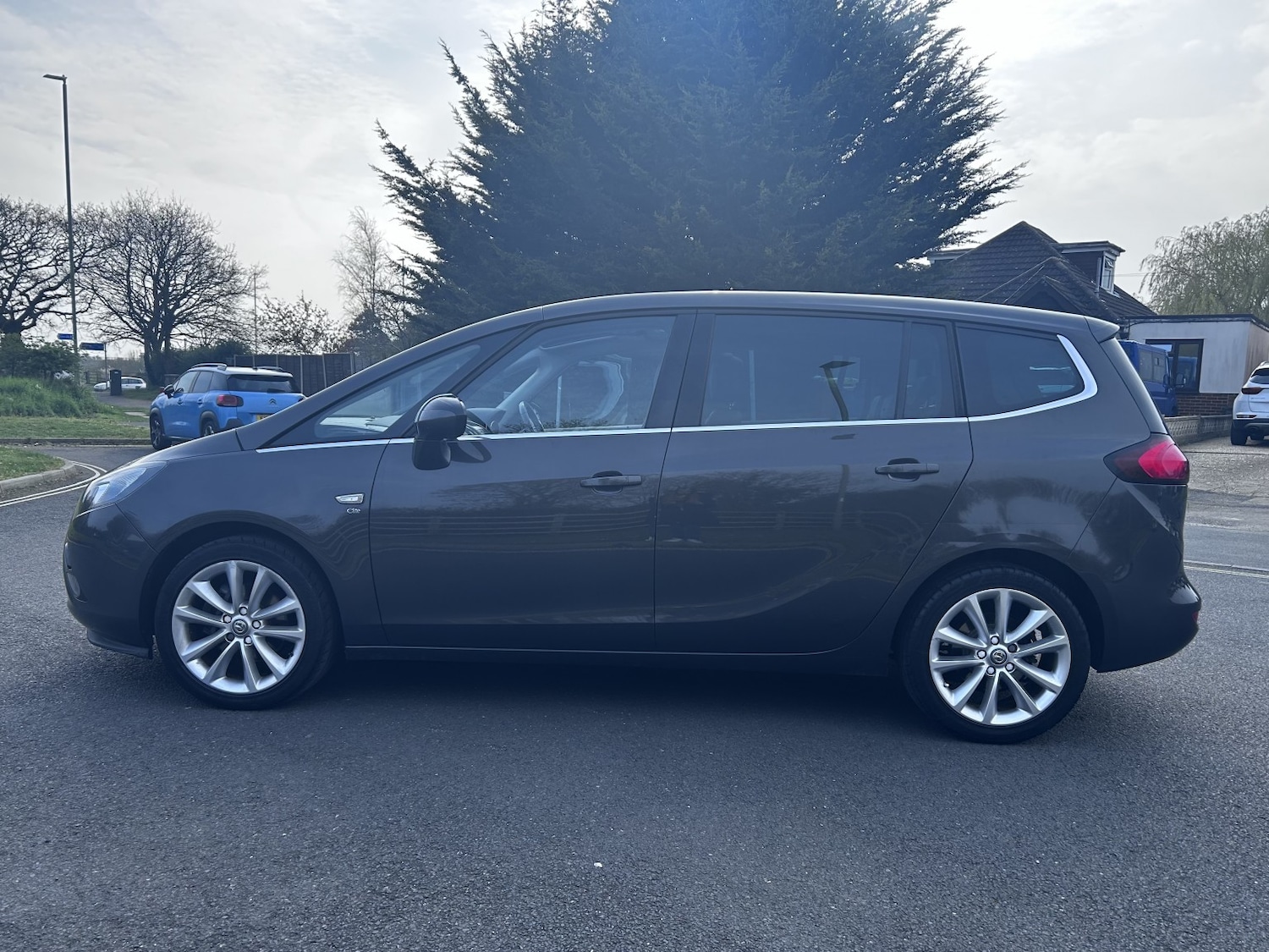 Used Vauxhall Zafira 2015 for sale - 77991733: Photo 6