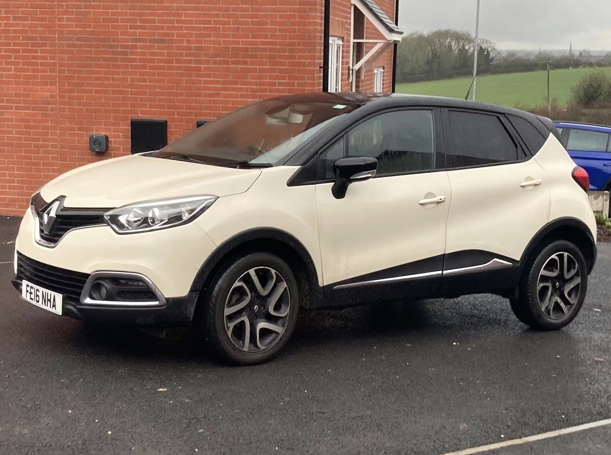 Used Renault Captur 2016 for sale - 77220517: Photo 3