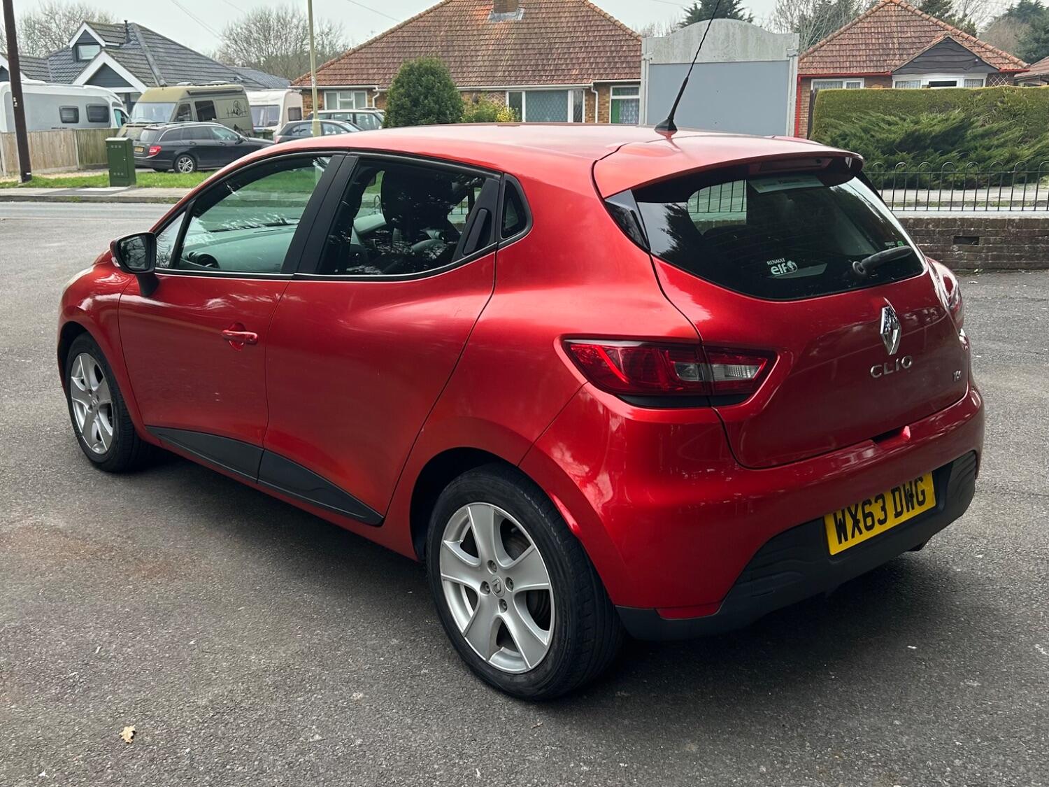 Used Renault Clio 2013 for sale - 76407532: Photo 6