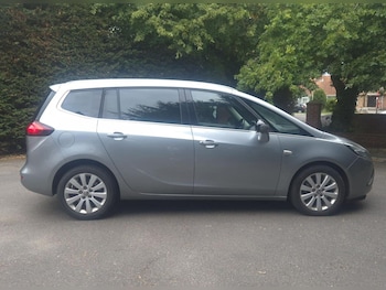 Used Vauxhall Zafira Tourer 2014 for sale - 75621107: Photo