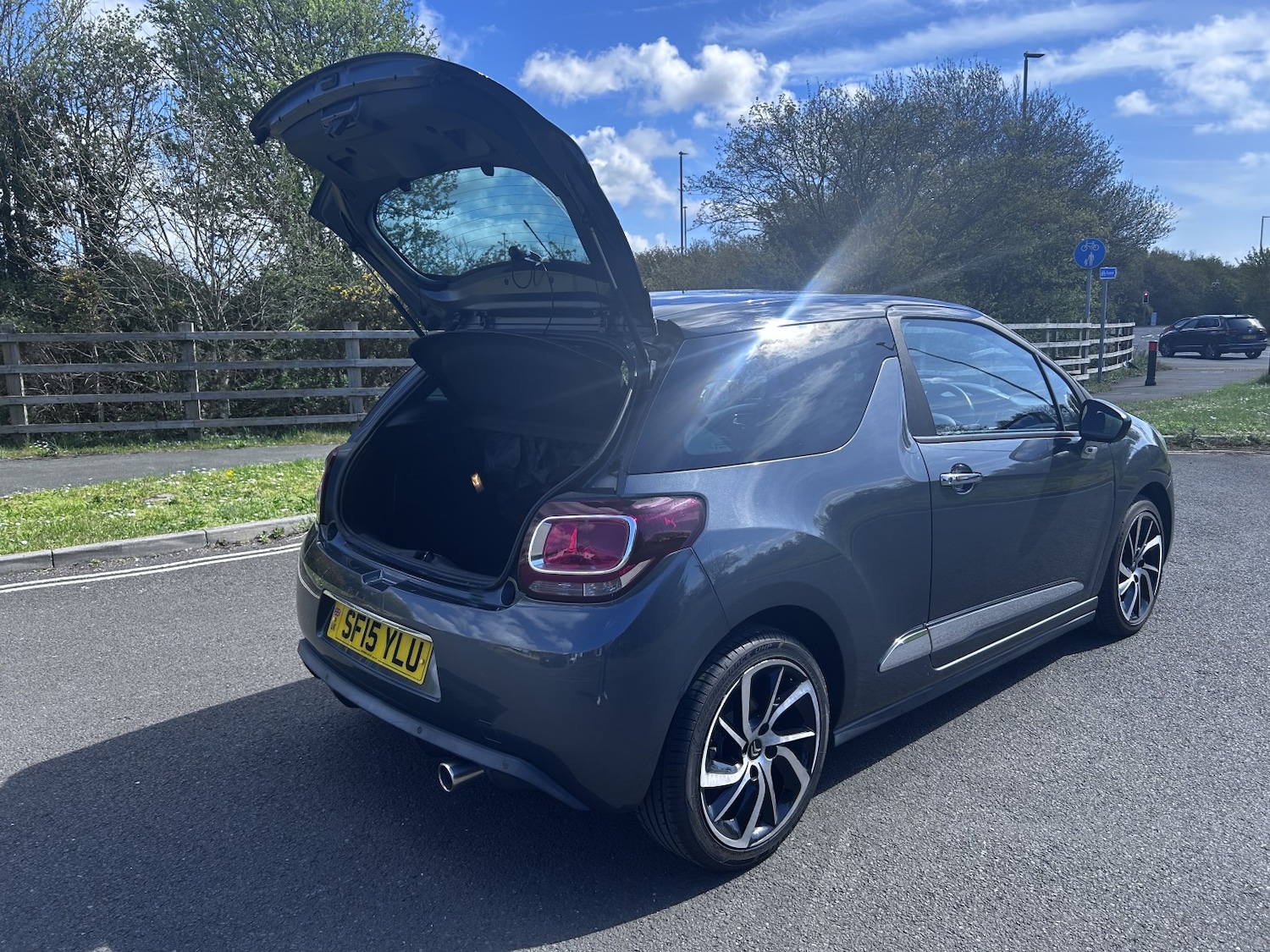 Used Citroen DS3 2015 for sale - 78145862: Photo 16