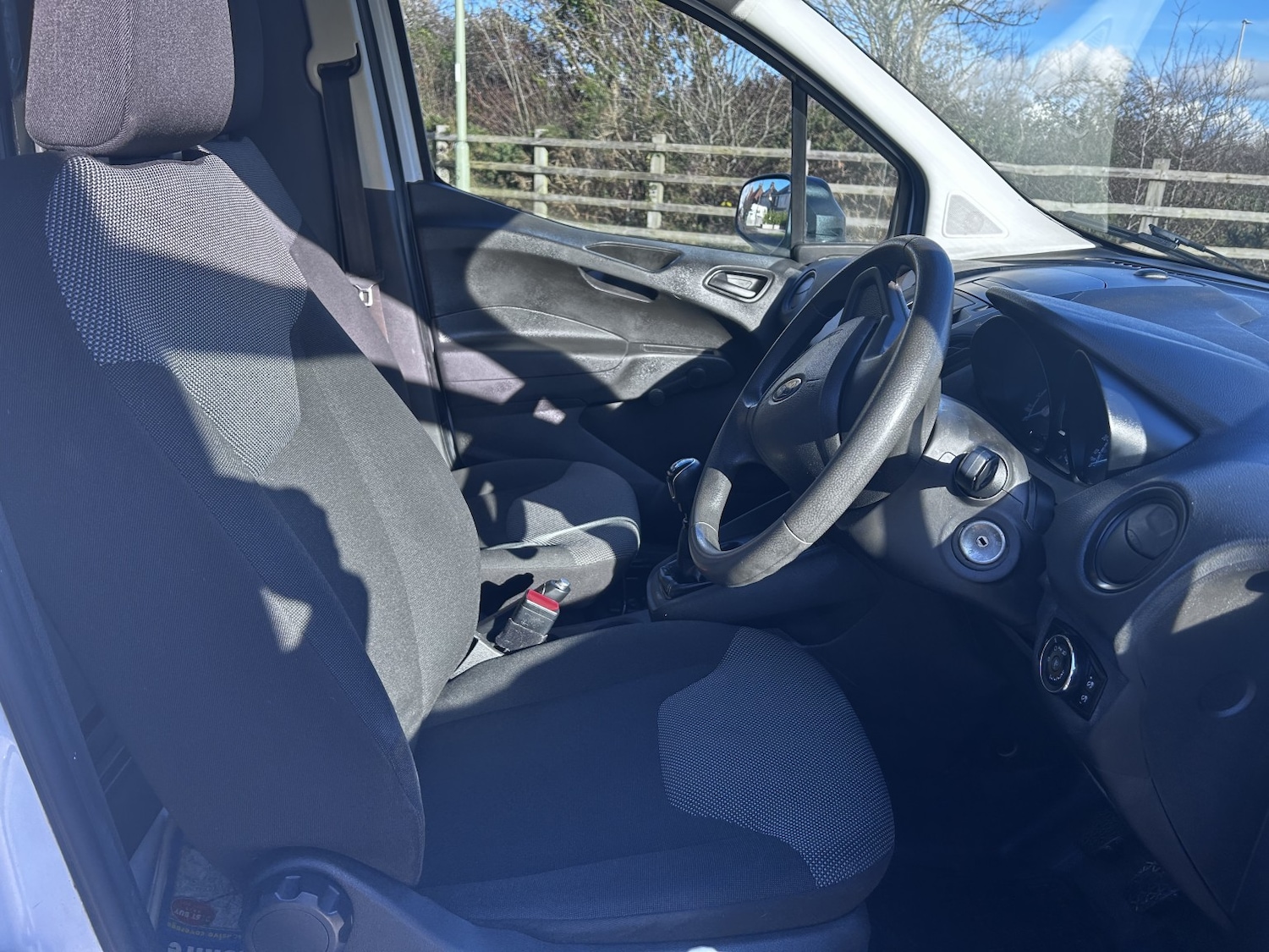 Used Ford Transit Courier 2018 for sale - 77357270: Photo 9