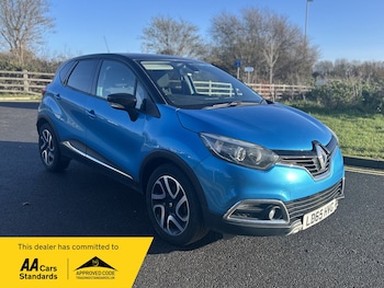 Used Renault Captur 2015 for sale - 77008201: Photo