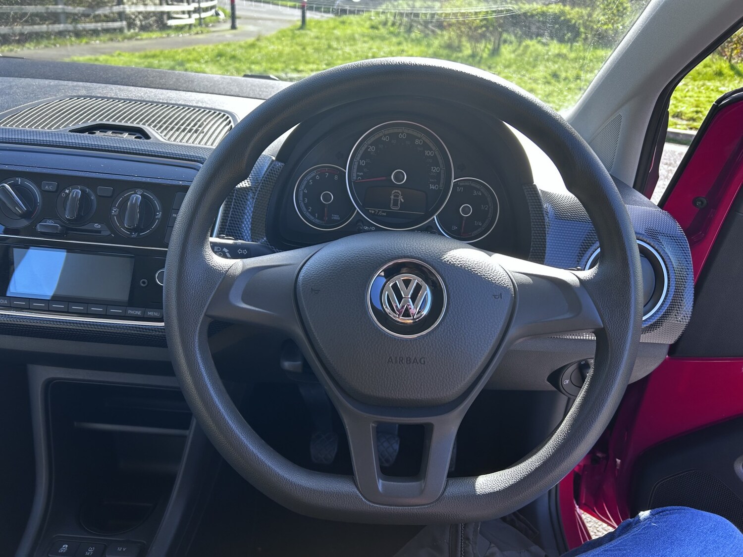 Used Volkswagen up! 2019 for sale - 77881081: Photo 15