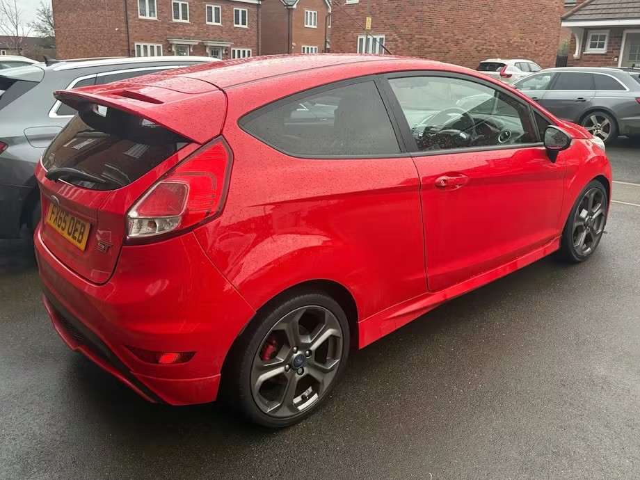 Used Ford Fiesta 2015 for sale - 77622416: Photo 4