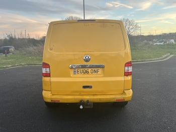 Used Volkswagen Transporter 2006 for sale - 77129599: Photo