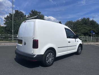 Used Volkswagen Caddy 2017 for sale - 79260215: Photo