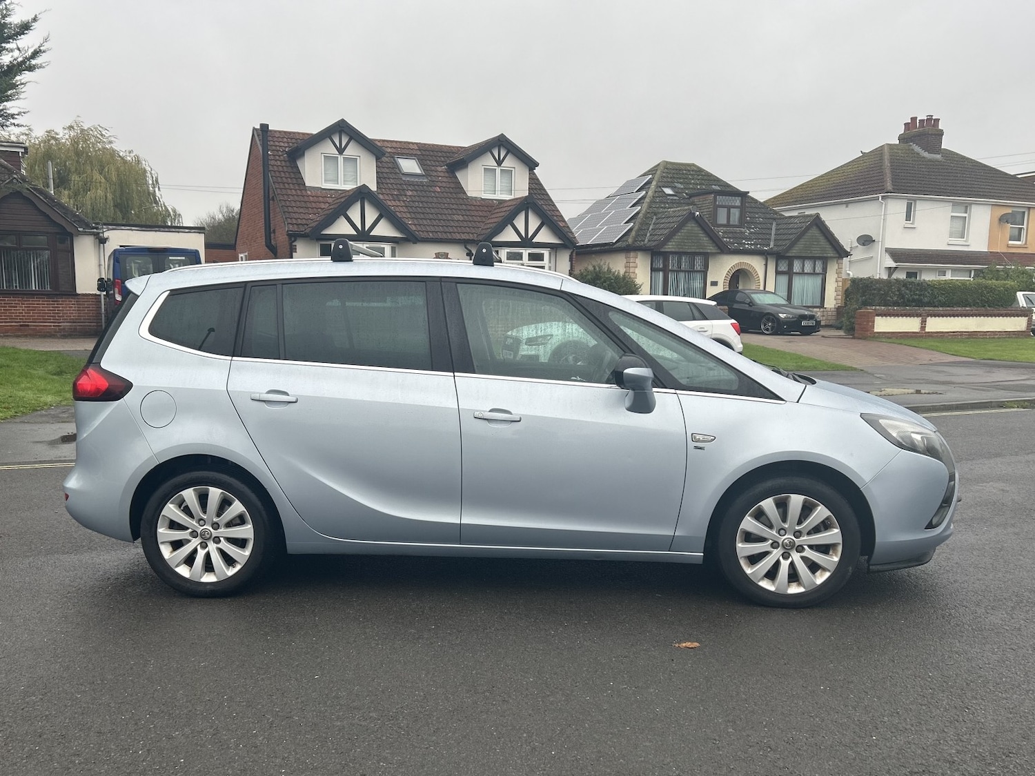 Used Vauxhall Zafira Tourer 2015 for sale - 76725556: Photo 2