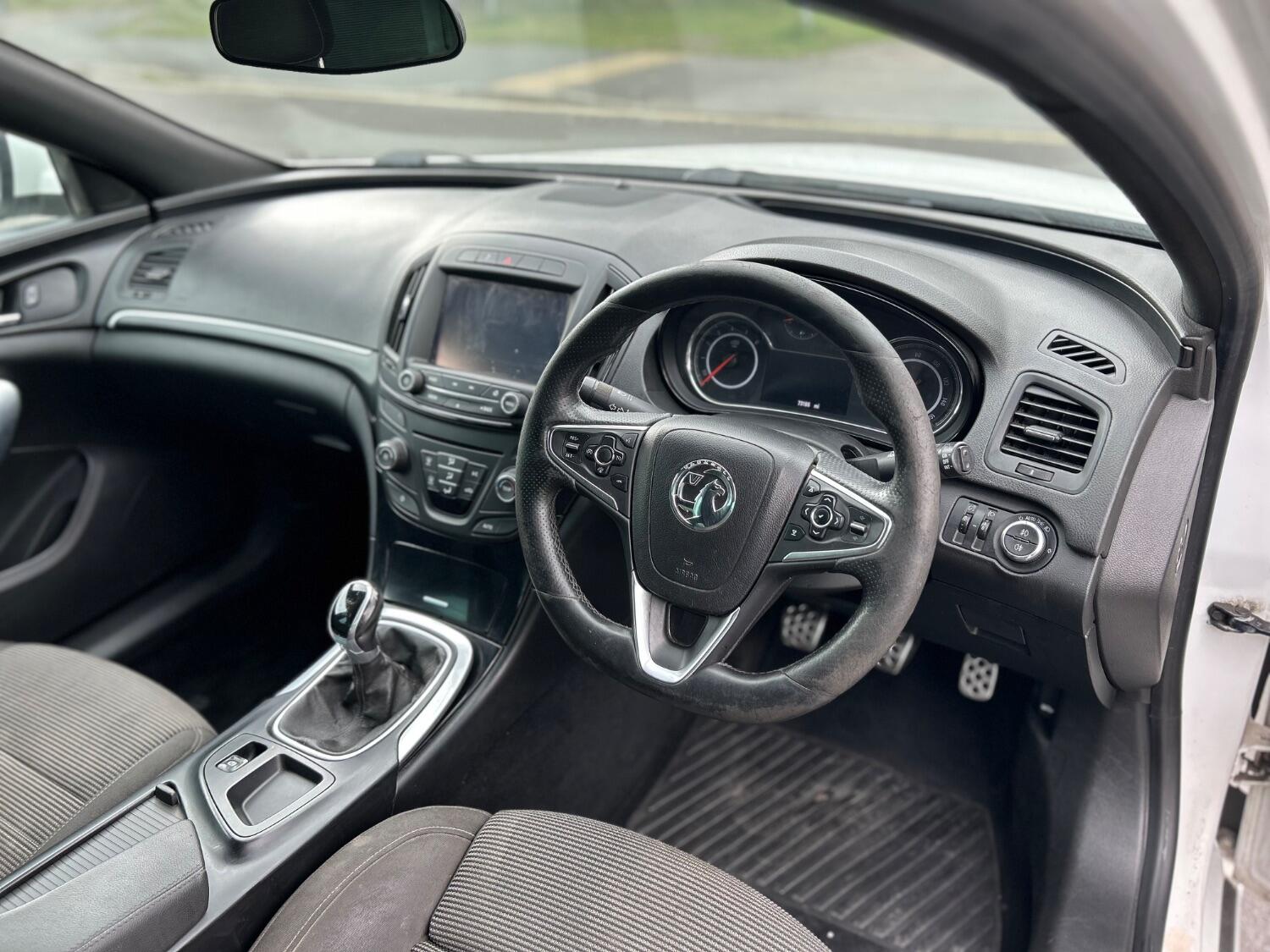 Used Vauxhall Insignia 2016 for sale - 76662749: Photo 9