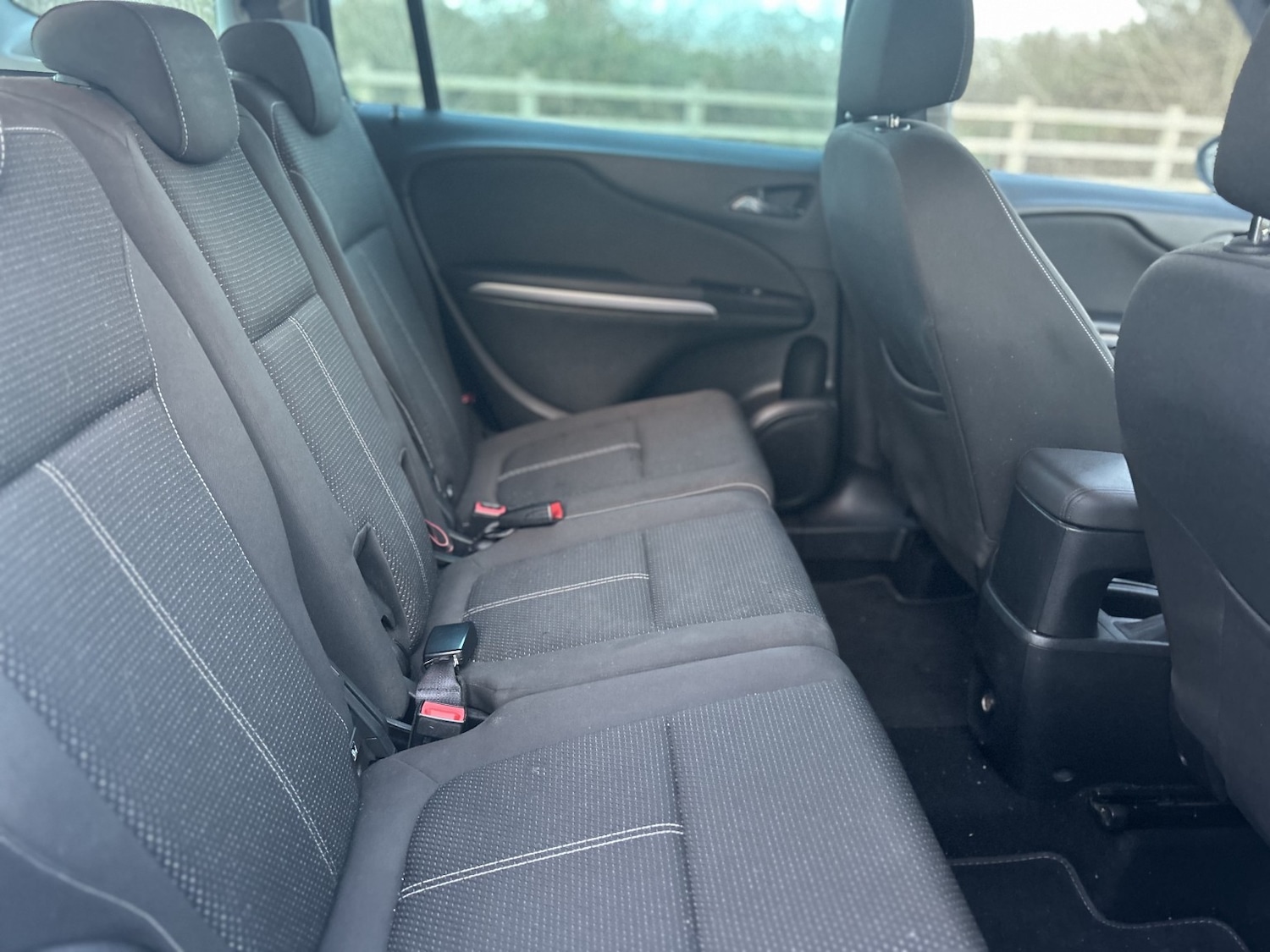 Used Vauxhall Zafira 2017 for sale - 77129488: Photo 11