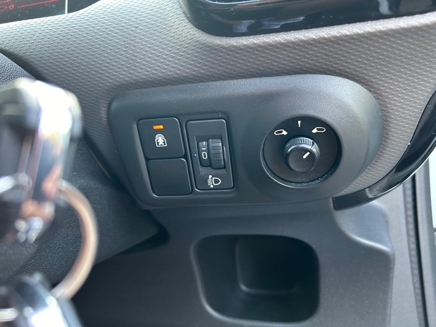 Used Citroen C4 Cactus 2015 for sale - 78168855: Photo 22