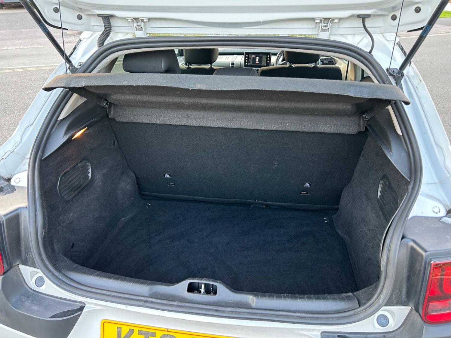 Used Citroen C4 Cactus 2015 for sale - 78168855: Photo 35