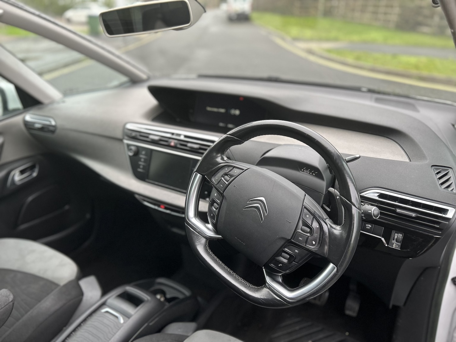 Used Citroen C4 Grand Picasso 2014 for sale - 76725559: Photo 10