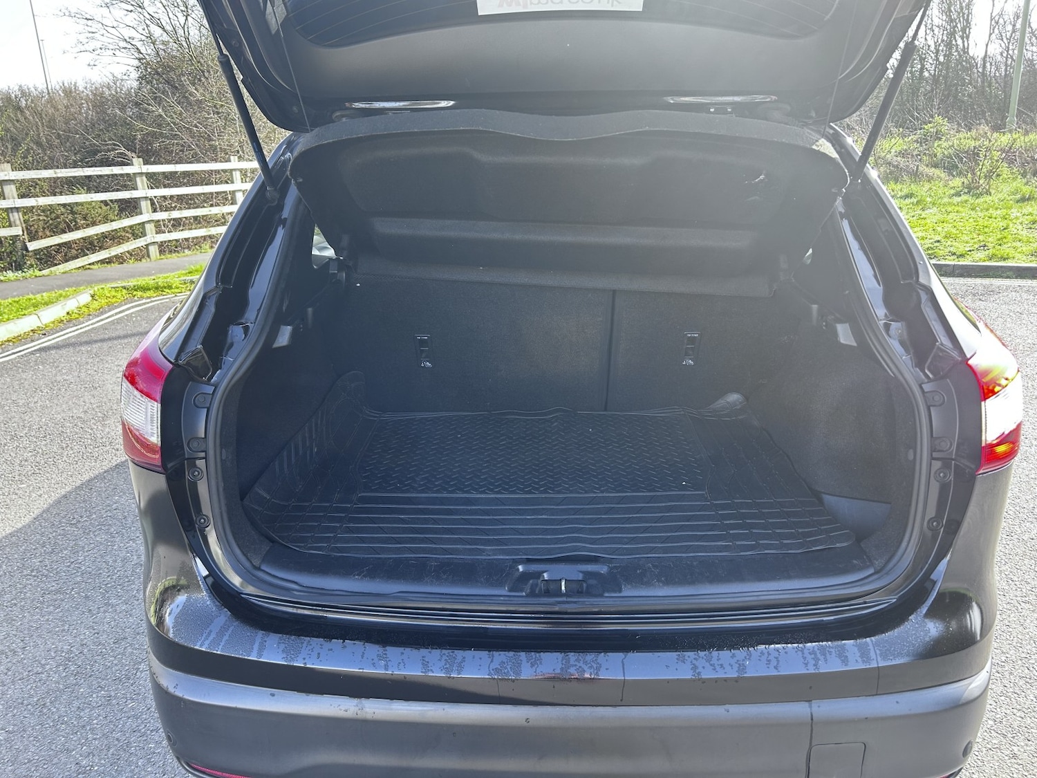 Used Nissan Qashqai 2014 for sale - 77668640: Photo 18