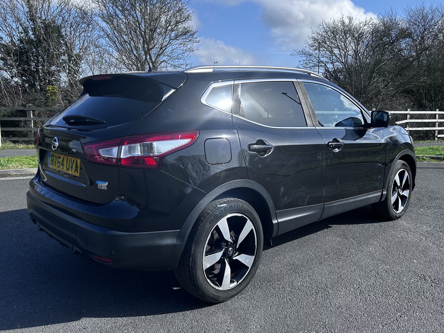 Used Nissan Qashqai 2014 for sale - 77668640: Photo 3