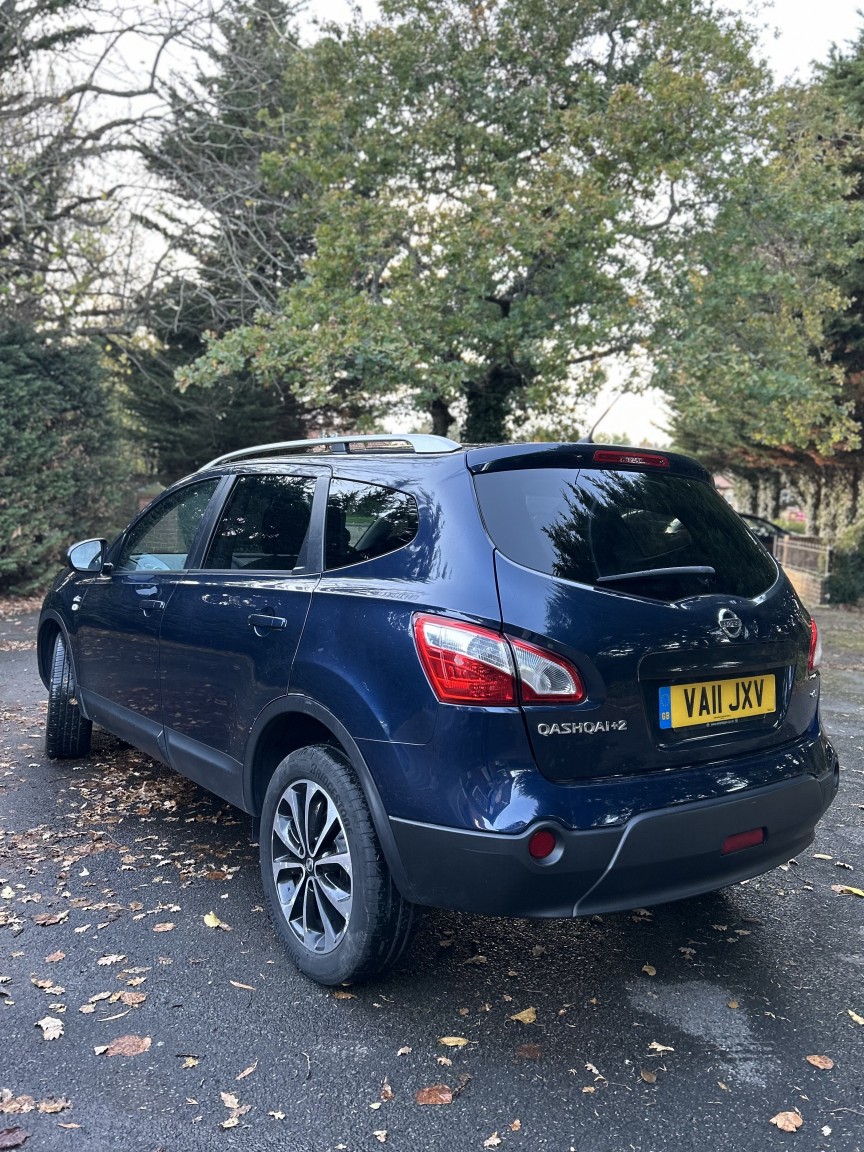 Used Nissan Qashqai+2 2011 for sale - 76643382: Photo 2