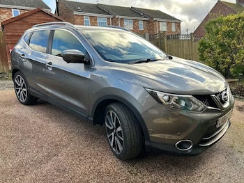 Used Nissan Qashqai 2015 for sale - 77357334: Photo