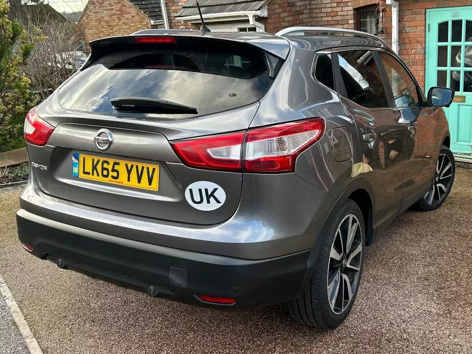 Used Nissan Qashqai 2015 for sale - 77357334: Photo 2