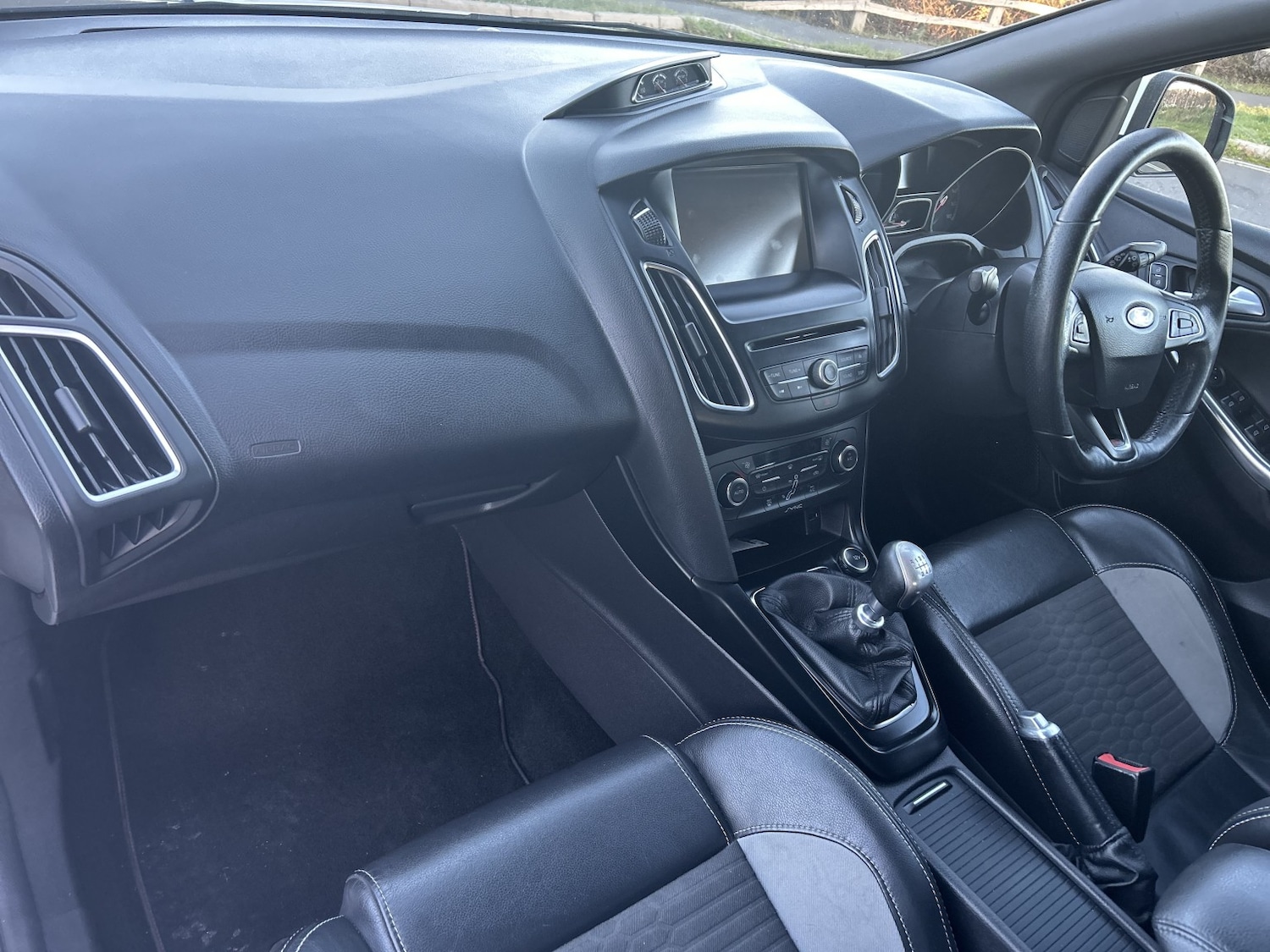 Used Ford Focus 2015 for sale - 77096929: Photo 15