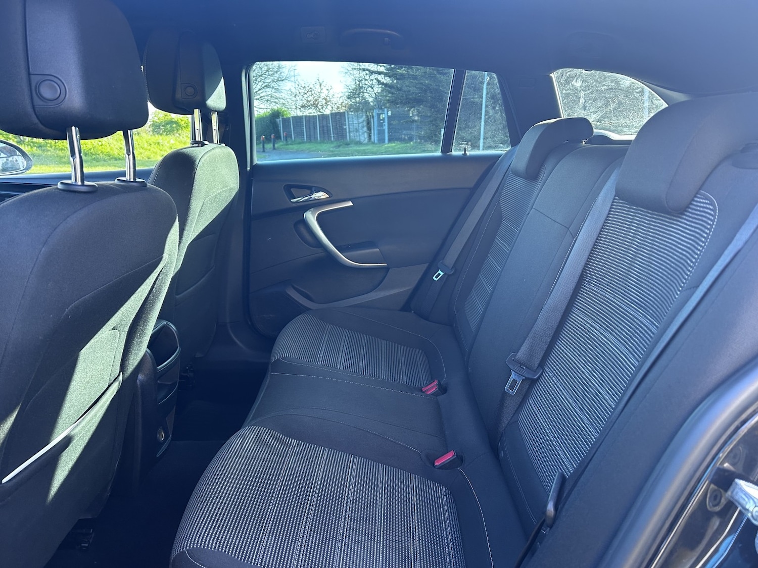 Used Vauxhall Insignia 2015 for sale - 78057128: Photo 12