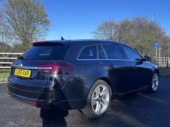 Used Vauxhall Insignia 2015 for sale - 78057128: Photo