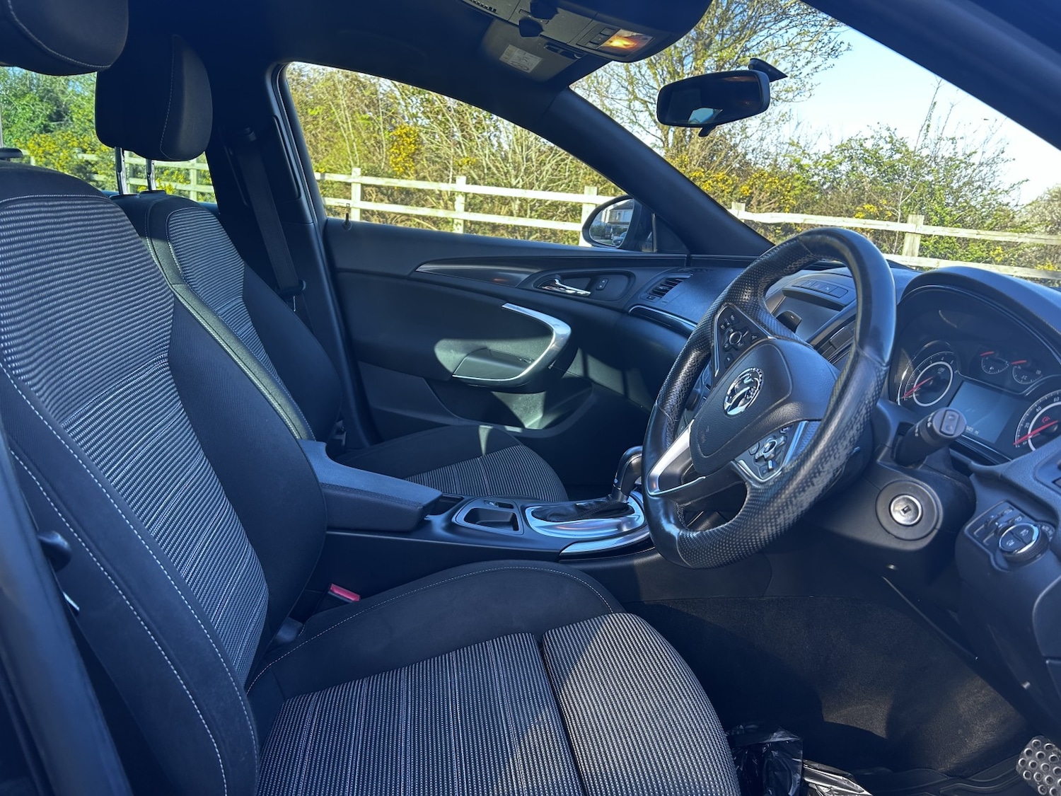 Used Vauxhall Insignia 2015 for sale - 78057128: Photo 9